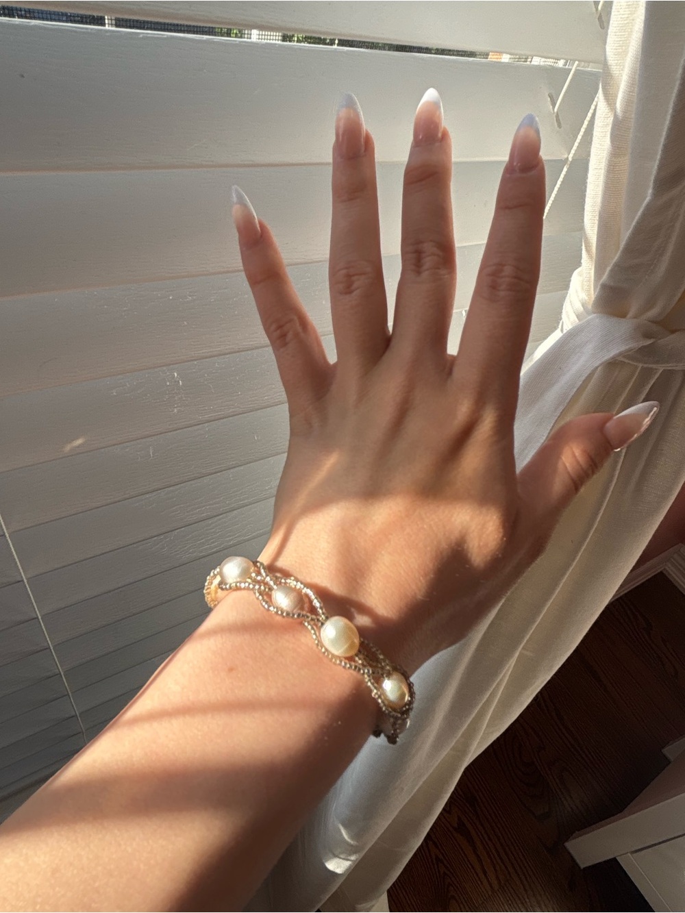Elegant faux Pearl Link Bracelet - Women Jewelry